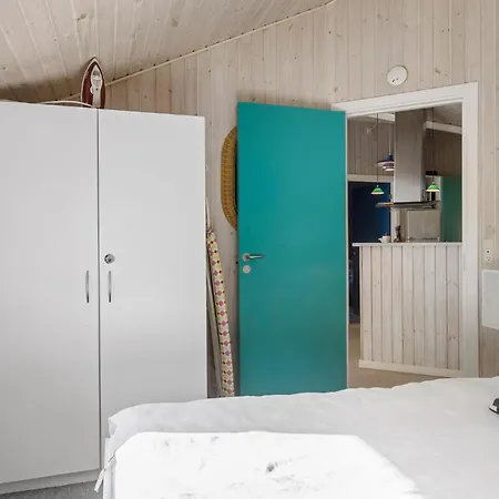 3 Bedroom Cozy In Casa de Férias